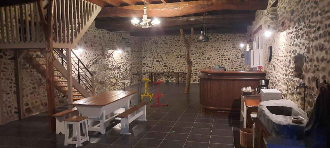 La Ferme Aux Fleurs Panzió Ossun Kültér fotó